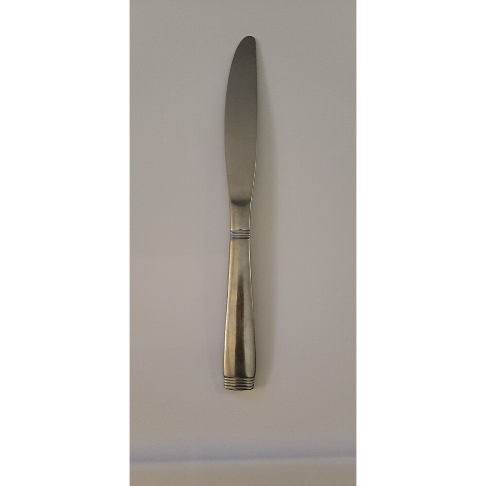 Cambridge Silver Metro Glossy Stainless Steel Three Prong Dinner Knife